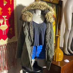 Aritzia Community parka. XS.